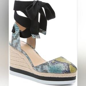 J.Lo Jalina multicolor snake print Espadrilles.  Size 8.5M